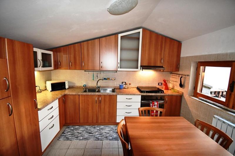 Chalet Natura La Terrazza Sul Lago Cavaliere  Экстерьер фото